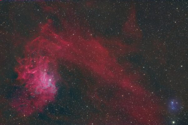 IC 405 Flaming Star Nebula